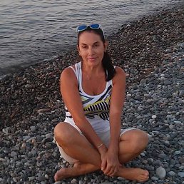 GALINA, 60, 