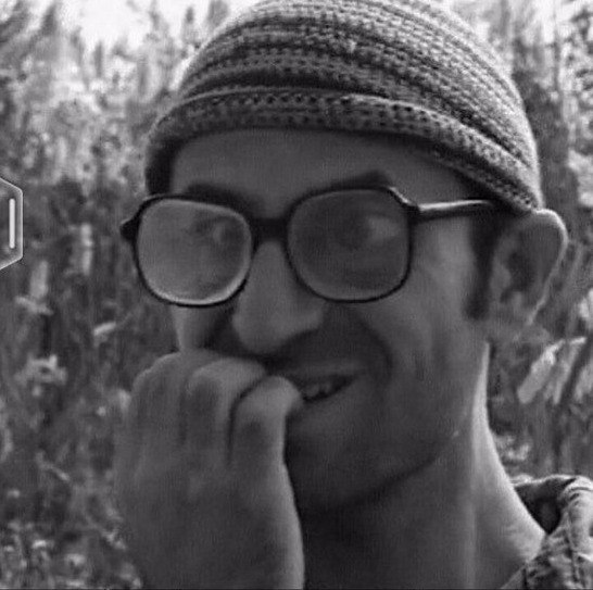 Завидую мужикам, завидую страшно. В них генетически заложено отсутствие любых комплексов. Потому что ...
