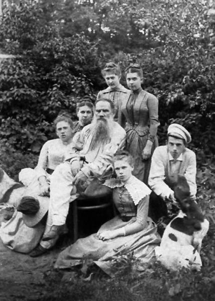 Лев Николаевич Толстой о воспитании детей.«Я о воспитании никогда не писал, потому что полагаю, что ...