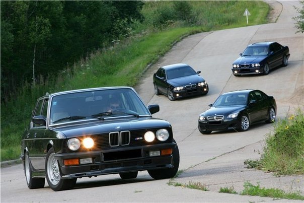 BMW M5 E28 & BMW M5 E34 & BMW M5 E39 & BMW M5 E60