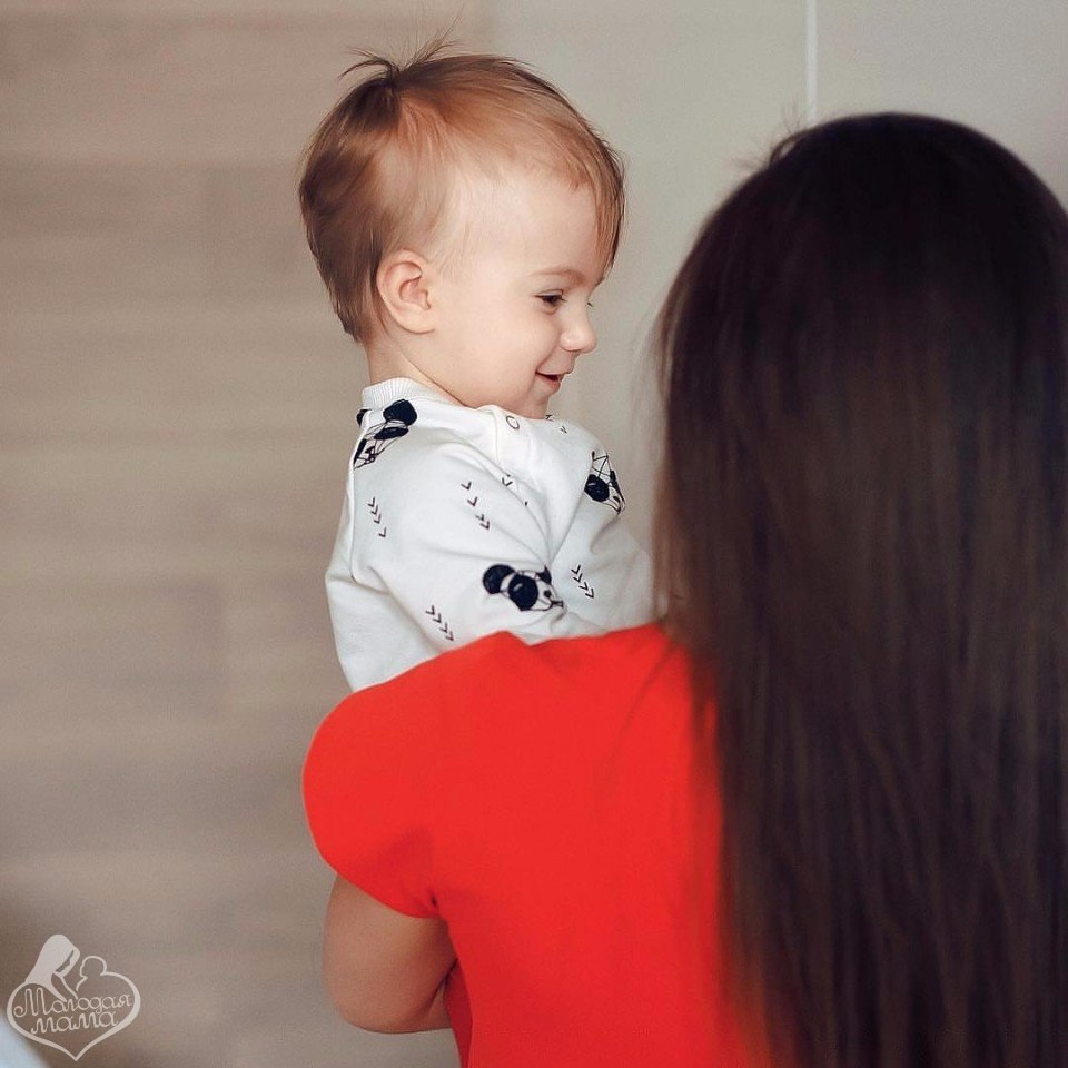 Я в раздумьях... Как мне с нею быть -.С этой женщиной родной, любимой, близкой...Как ее характер ...