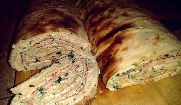 Закусочные рулеты из ЛАВАША.1. Рулеты из лаваша с курицей и плавленым сырком.Вам потребуется:— лаваш ... - 4