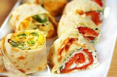 20 вкусных начинок для рулета из лаваша. В закладки! 1. Упаковка крабовых палочек, пара зубчиков ...