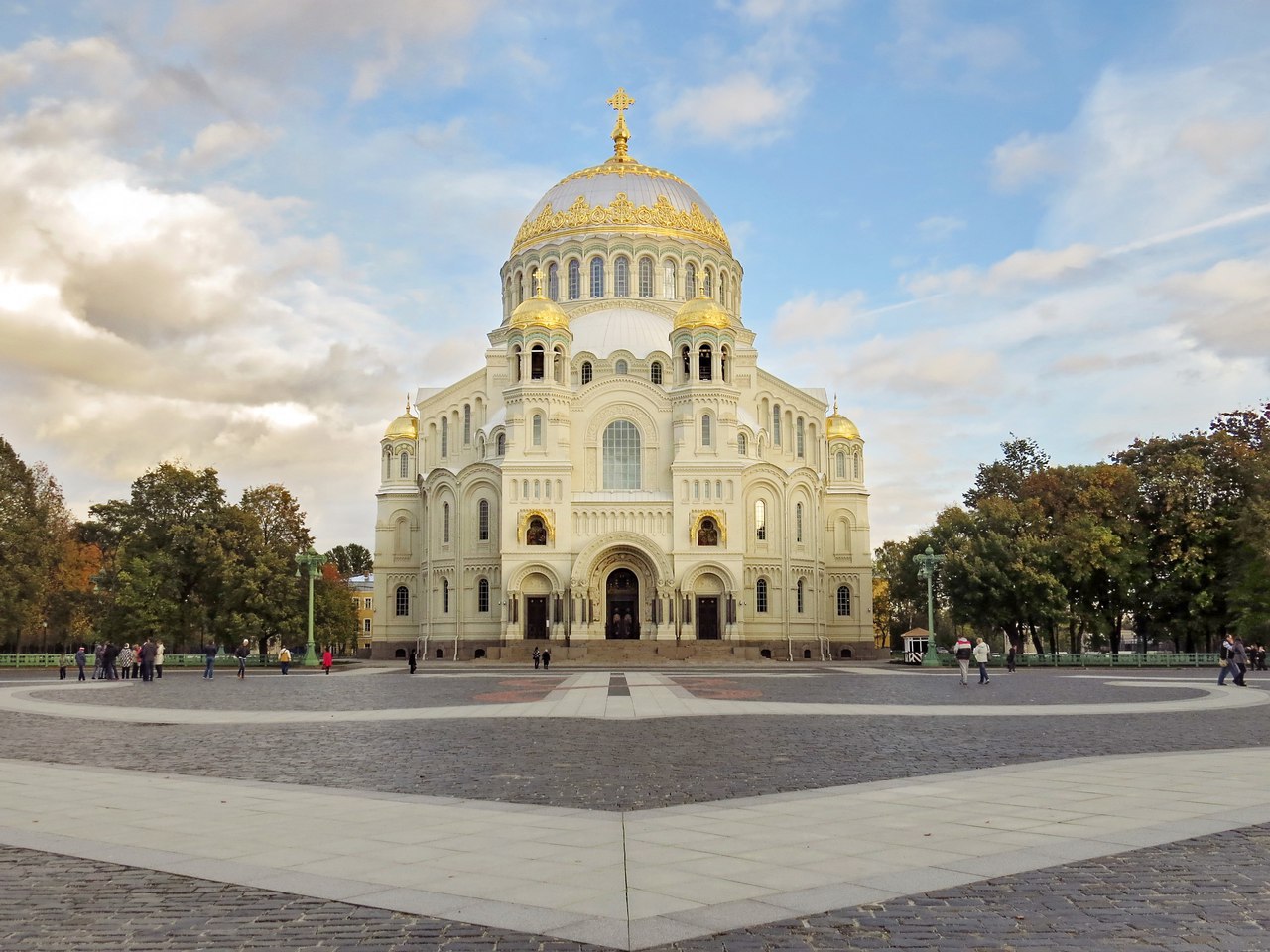 Кронштадт туристический. Кронштадт морской щит Санкт-Петербурга.