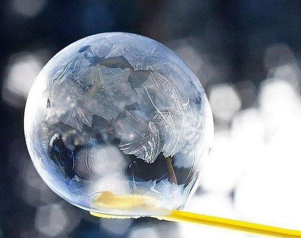 @. ЗАМОРОЖЕННЫЕ МЫЛЬНЫЕ ПУЗЫРИ Прекрасное развлечение на Новый год. Очень интересно наблюдать, как ... - 4
