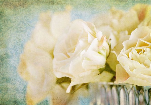 )))..Still life and Flowers by Betty Jo Martin. - 2