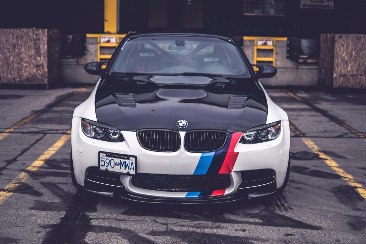     BMW!