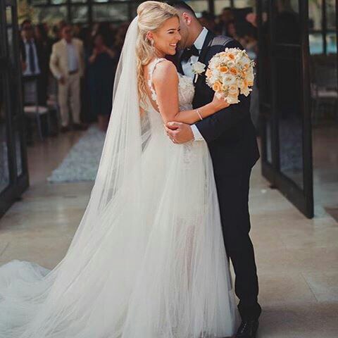 Человек может ждать сколько угодно. Ему всего лишь нужно знать, что не зря