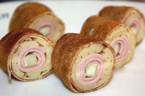 8 простых и вкусных рецептов блинов.1. Тонкие блиныИнгредиенты:Яйцо куриное 1 штукаМука пшеничная ... - 10