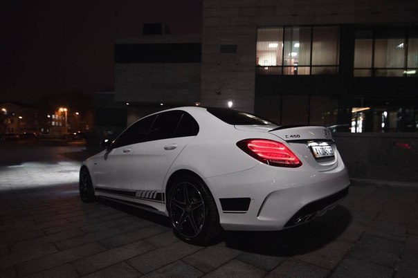 Mercedes-Benz C450 AMG