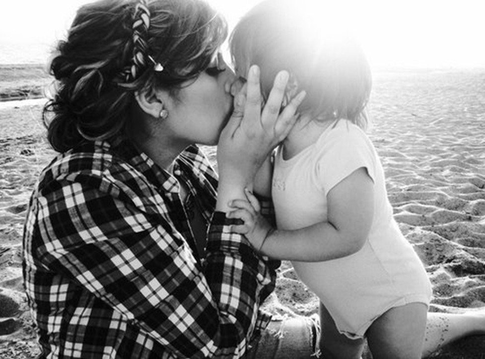 Сын подросток. Встречается с сыном подруги. Встречается с сыном подруги. Встречается с сыном подруги. Встречается с сыном подруги.