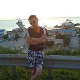 Artem, 37 , -