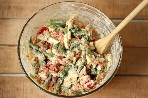 САЛАТ «ШЕДЕВР» С КУРИЦЕЙ И СЛАДКИМ ПЕРЦЕМ.Курица - 200 грамм;Перец красный сладкий (мясистый)- 250 ... - 5