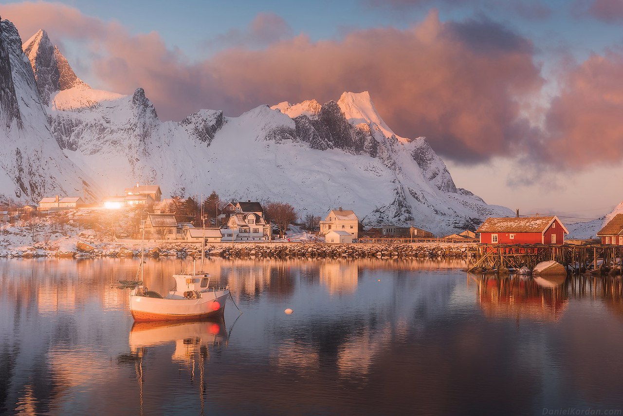 Солнечный день в зимней Норвегии