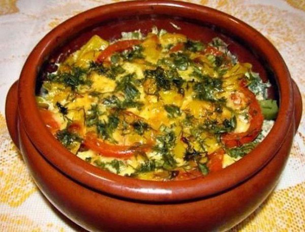 ТОП-10 потрясающих рецептов блюд в горшочках.1.Жаркое из курицы по-русски Ингредиенты: Курица весом ... - 10