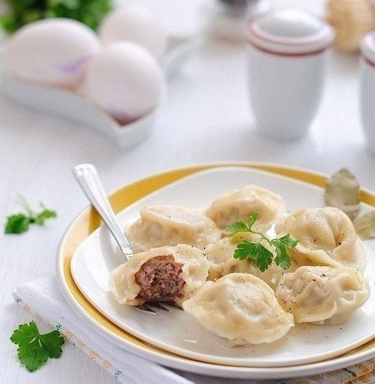 Пельмени домашние .тесто1.5-2 стакана муки1 шт. яйцо100 мл. кипяченой слегка теплой воды50 мл. ...