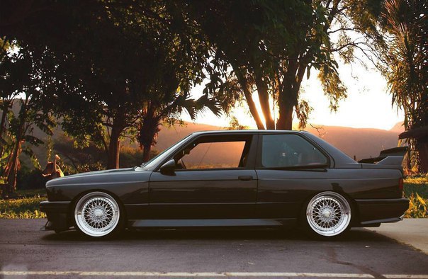 BMW M3 E30