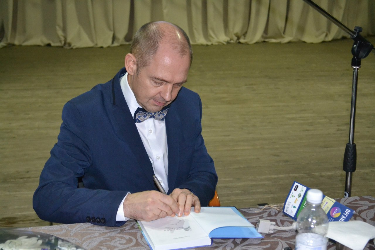 Карма – это когда из поколения в поколение из рук в руки передается невежество. Невежество о своей ...