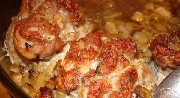 ТОП-5 ОЧЕНЬ ВКУСНЫХ МЯСНЫХ БЛЮД.1. Курица по-купеческиИНГРЕДИЕНТЫ: куриное филе — 400-500 грамм; ... - 2