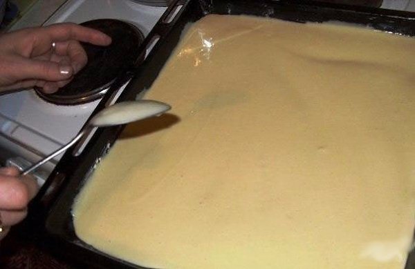 БЫСТРАЯ и ВКУСНЕЙШАЯ Пицца.Ингредиенты:Яйца — 2 ШтукиМайонез — 3 Ст. ложкиМука — 3 Ст. ложкиКолбаса ... - 2