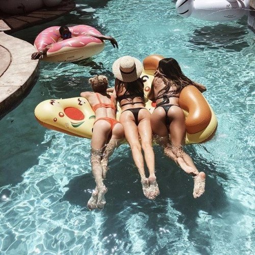 Тренируйтесь, чтобы иметь такие фото с моря.#настроение@ican - 2
