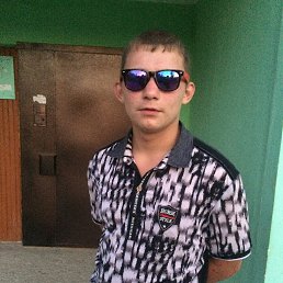Павел, 27, Красноармейск