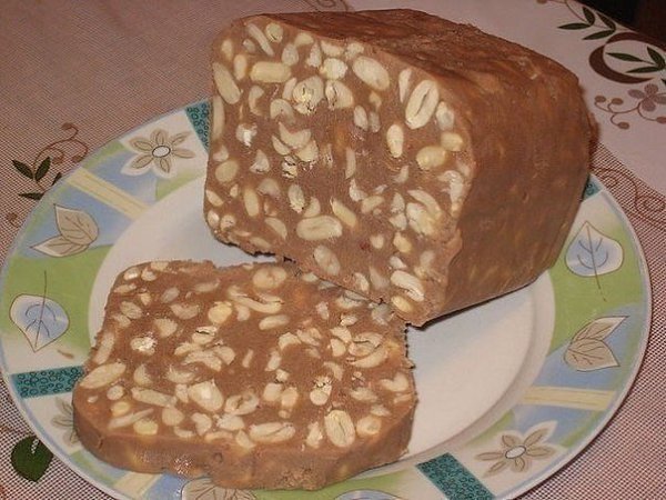 Щербет.Ингредиенты:-500 г жареного арахиса,-1 пачка сухой детской смеси