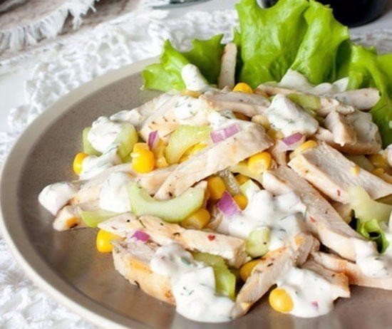 ТОП-6 Диетических салатов из курицы .1. Салат из пекинской капусты с курицей Ингредиенты: - ... - 4