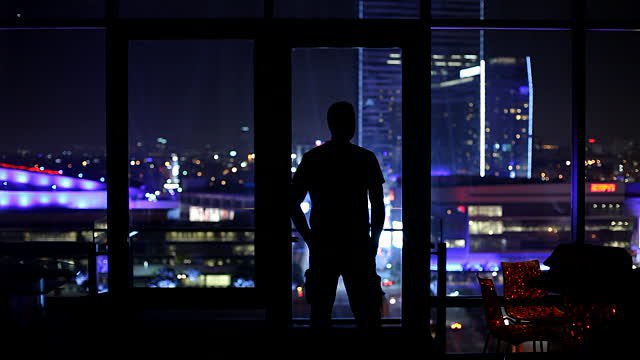 Система закручивает сама себя. Многие люди действительно живую в убеждении что существуют неведомые ...