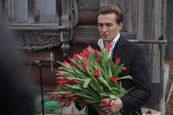 Я не всегда слушаю мать, но я ее по-прежнему уважаю, люблю и ценю.