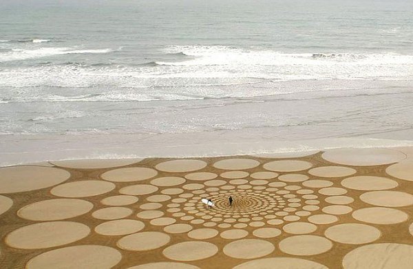 ))). Ëýíä - àðòËýíä-àðò (îò àíãë. land art — ëàíäøàôò-èñêóññòâî) – íàïðàâëåíèå â èñêóññòâå, ... - 11
