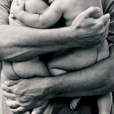 Дети, как ни странно, также испытанье. Дети, как деревья, сами не растут. Им нужна забота, ласка, ...