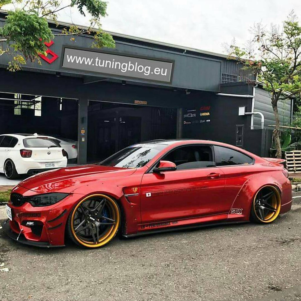 BMW M4 F82