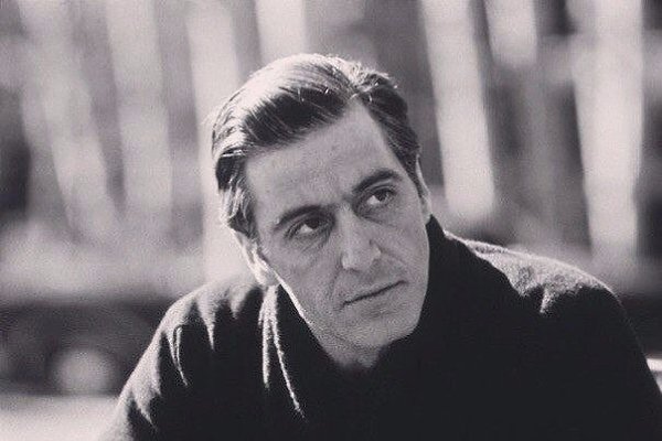 люди слишком быстро находят тебе замену. вроде вчера казался нужным, а сегодня остался ни с чем