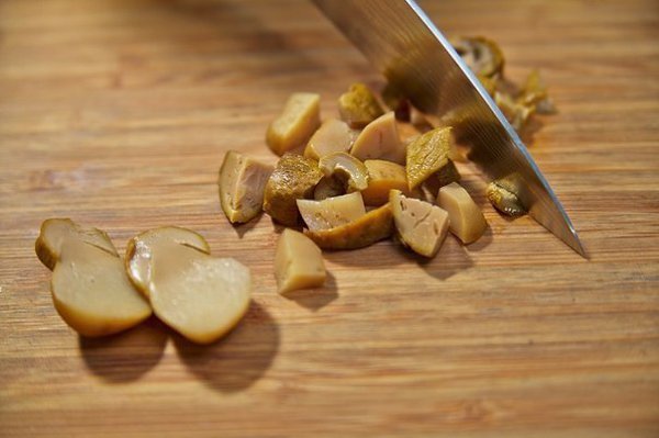 КАК ВКУСНО ПРИГОТОВИТЬ ГРЕЧКУ.Ингредиенты:75 г крупа гречневая25 г лук (репчатый или шалот)5 г ... - 3