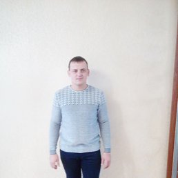Александр, 37, Красноград
