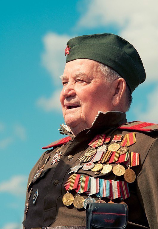 Всем Ветеранам - большой поклон! А Вам, Женщины, вдвойне!!! - 2