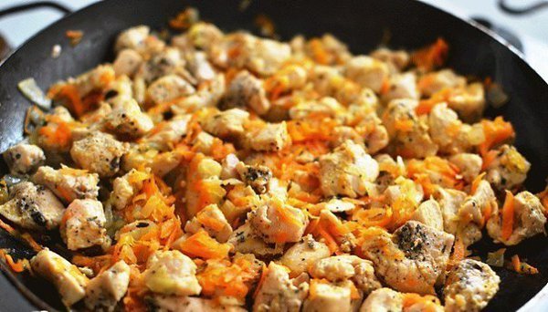 ТОП-5 ОЧЕНЬ ВКУСНЫХ МЯСНЫХ БЛЮД.1. Курица по-купеческиИНГРЕДИЕНТЫ: куриное филе — 400-500 грамм; ...