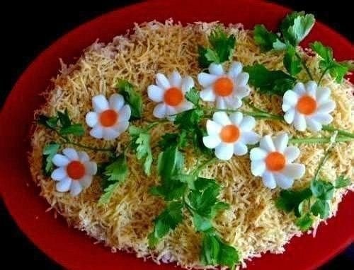 Сохраните, скоро пригодится! .15 НЕВЕРОЯТНО ВКУСНЫХ САЛАТОВ Салат «Подарок» Ингредиенты и ... - 7