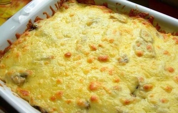 7 рецептов картофельных запеканок. 1. Картофельная запеканка с сосисками и сыром Ингредиенты: ... - 2