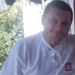 Bogdan, 53, 