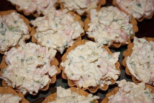Начинки для тарталеток на вкус и цвет! 10 рецептов! Сохраняйте, что бы не потерять! 1. Салатик из ... - 3