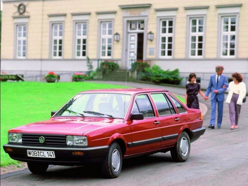  Volkswagen Passat 1973-2016 - 2