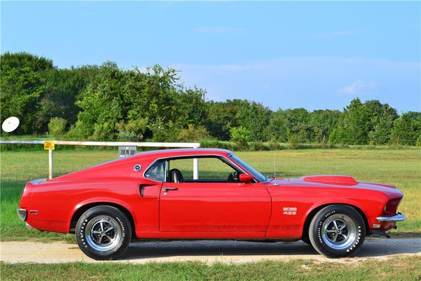 1969 Ford Mustang Boss 429 - 2