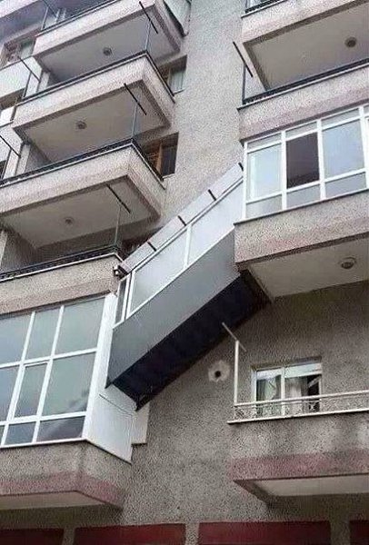 Купил квартиру у соседа...