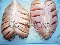 ЗАПЕЧЕННАЯ КУРИНАЯ ГРУДКА.Ингредиенты:куриная грудка – 2 штперец сладкий болгарский – 2 штсметана – ... - 2