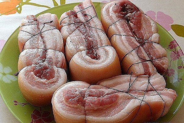 ВКУСНОЕ САЛО.Даже медики рекомендуют есть каждый день по кусочку сала, в нем содержатся полезные ...