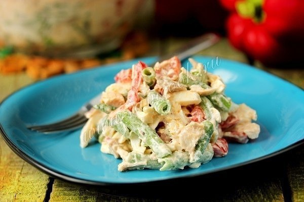 САЛАТ «ШЕДЕВР» С КУРИЦЕЙ И СЛАДКИМ ПЕРЦЕМ.Курица - 200 грамм;Перец красный сладкий (мясистый)- 250 ...