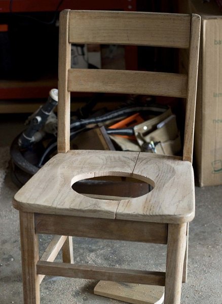 Полезная переделка старых стульев.Источник: thediyvillage#своимируками@ideas.life - 5