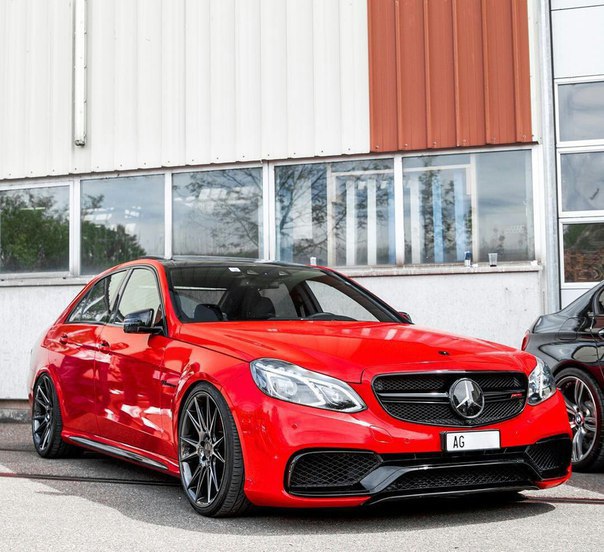 BRABUS Mercedes-Benz E63 AMG